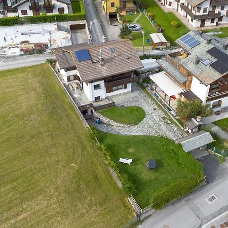 شقة Casa Cesi 2, Luminoso Bilocale Con Giardino بورمْيو