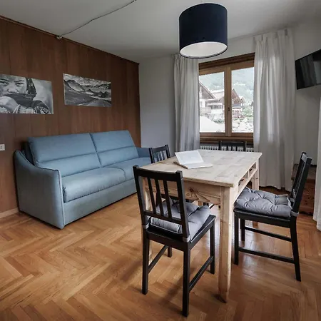 Apartment Casa Cesi 2, Luminoso Bilocale Con Giardino Bormio